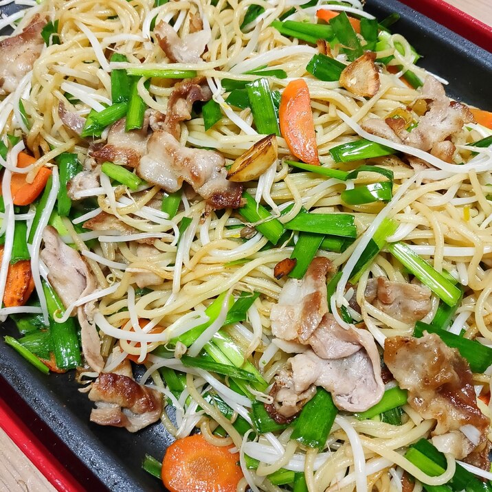簡単!豚ニラ塩焼きそば